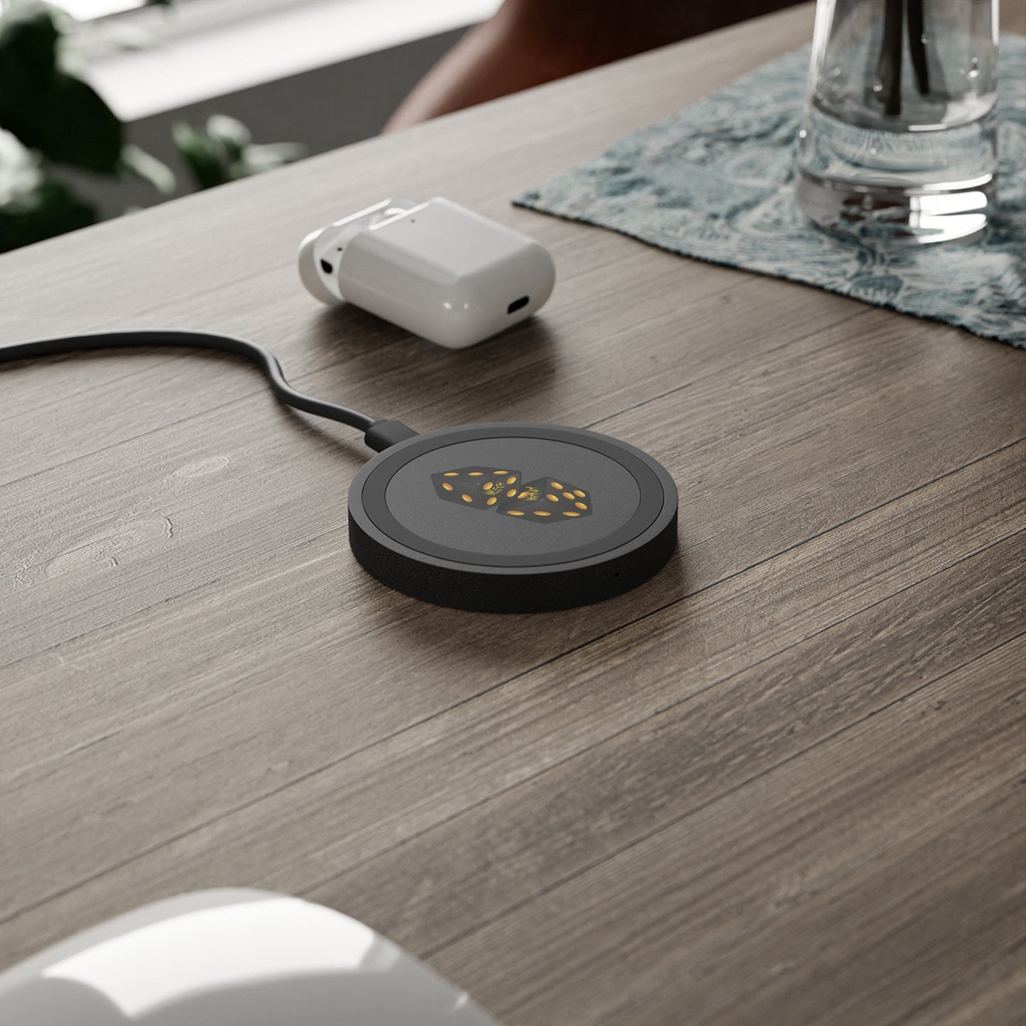 MEECH MANIA! Quake Wireless Charging Pad